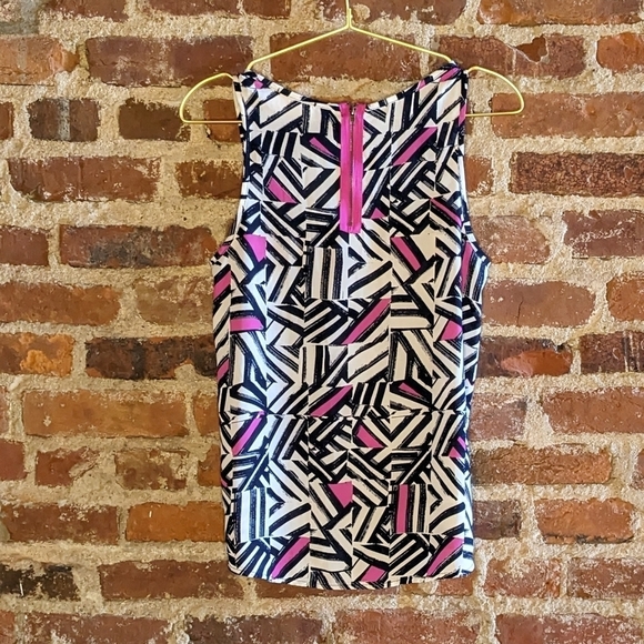 Everly Small Pink, Blue & White Sleeveless Tank Top Blouse - Picture 4 of 9